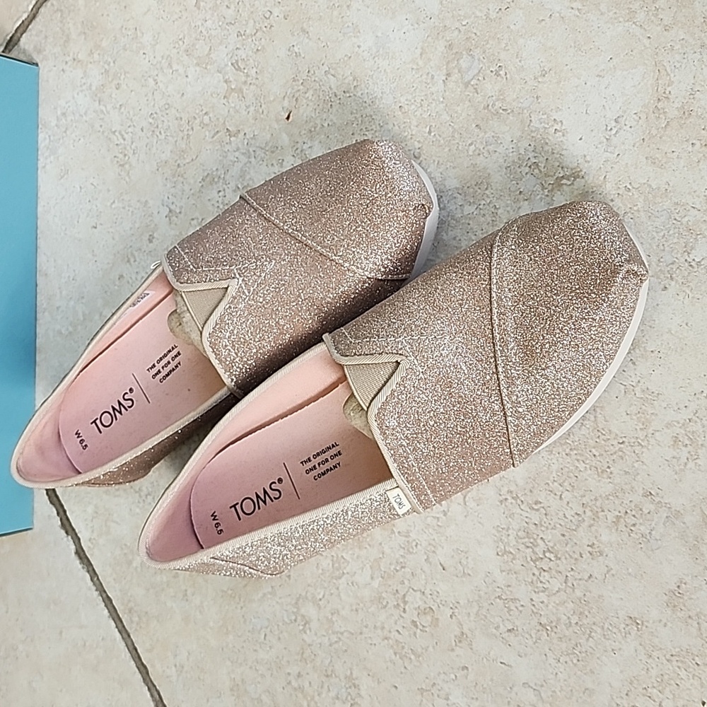 Toms Alpargata Gold Metallic shoes size 6.5